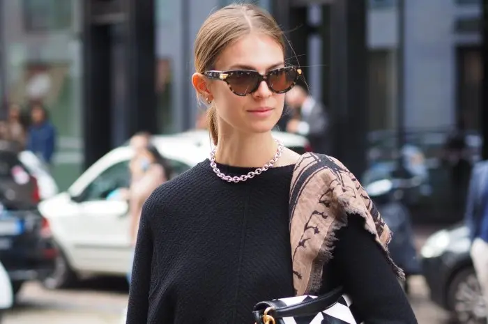 5 Aksesoris Klasik yang Membuat Anda Tampil Elegan di Setiap Kesempatan