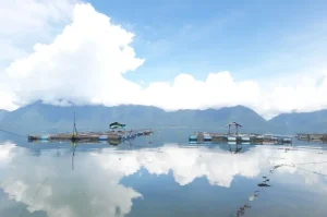 Danau Maninjau, Danau Eksotis di Agam yang Sarat Legenda